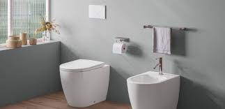 RAK CERAMICS - SERIE RESORT EVO  - SANITARI FILOMURO IN CERAMICA BIANCA